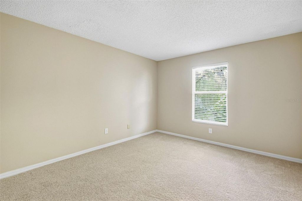 Image 45 of property listing at 16102 WARDEN PLACE, Tampa, FL 33647