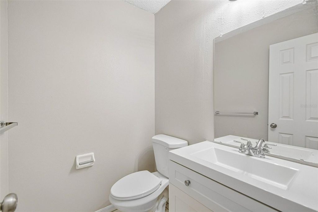 Image 54 of property listing at 16102 WARDEN PLACE, Tampa, FL 33647