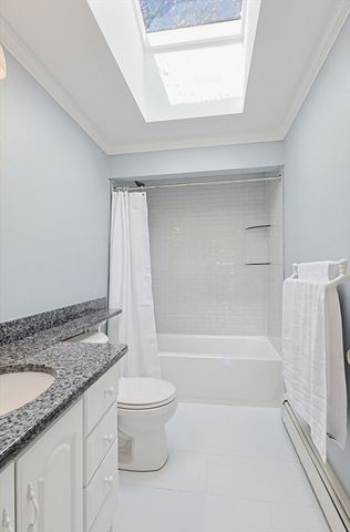 27 Lincoln St, Andover, MA 01810