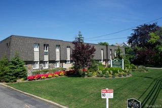25 N Clinton Avenue 2A, Bay Shore, NY 11706