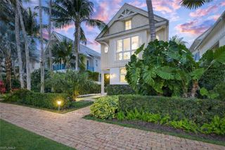 42 6th ST S, Naples, FL 34102