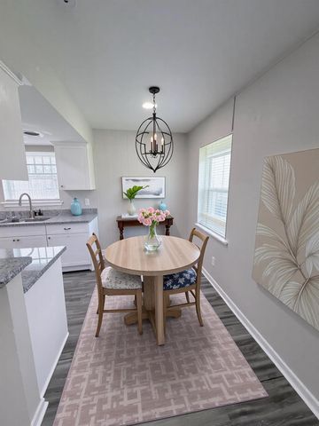 7705 Parker Road, Houston, TX 77016