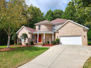5524 Strabane Drive, Matthews, NC 28104