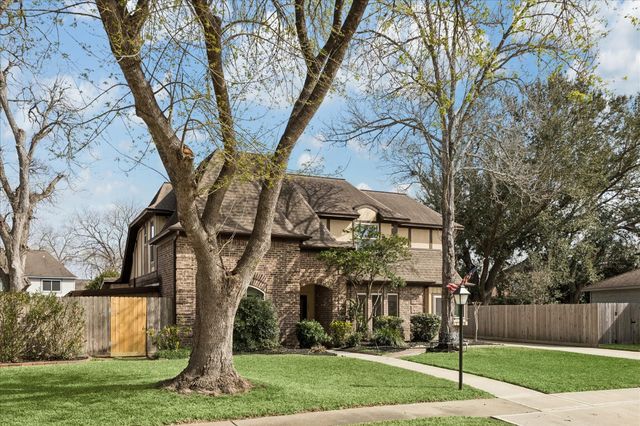 1207 Deerfield Road, Richmond, TX 77406