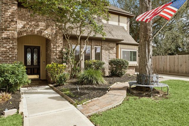 1207 Deerfield Road, Richmond, TX 77406