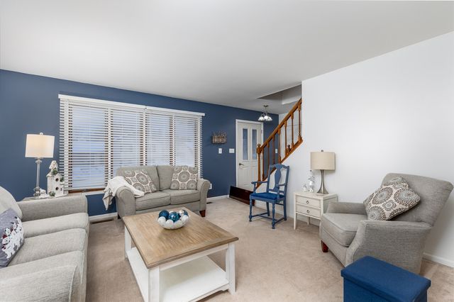 821 Thornberry Street, Ottawa, IL 61350