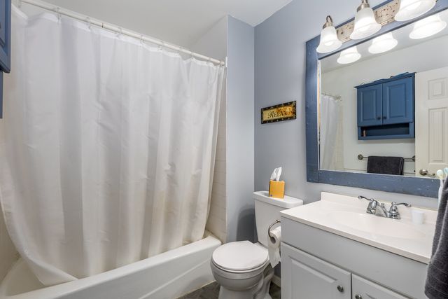 821 Thornberry Street, Ottawa, IL 61350