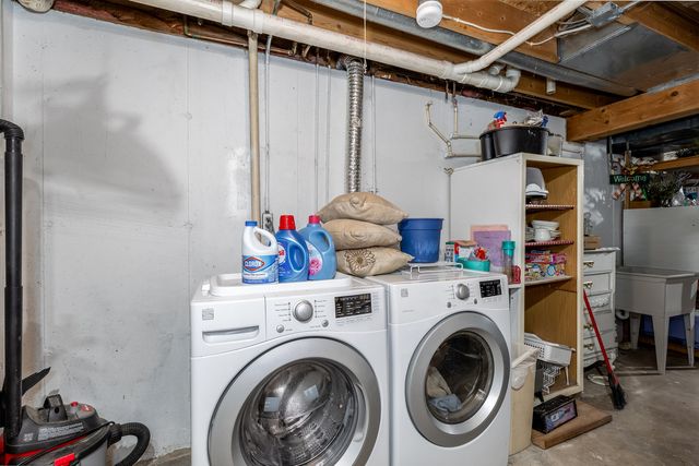 821 Thornberry Street, Ottawa, IL 61350