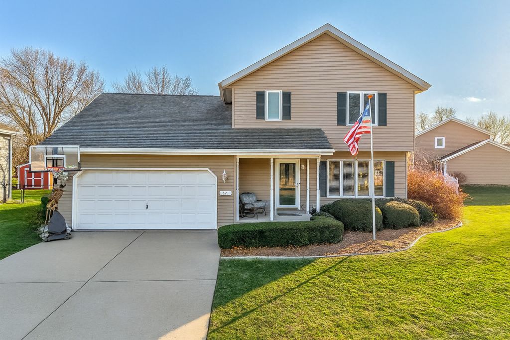 821 Thornberry Street, Ottawa, IL 61350