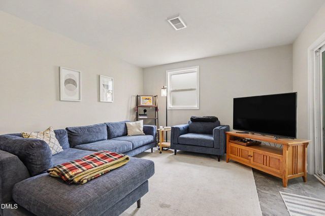 2609 Glascock Street, Raleigh, NC 27610