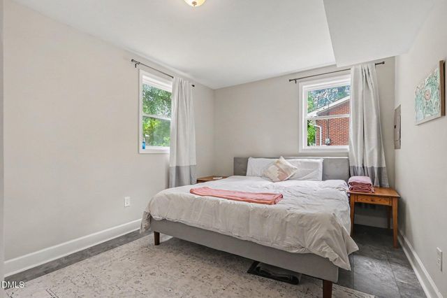 2609 Glascock Street, Raleigh, NC 27610
