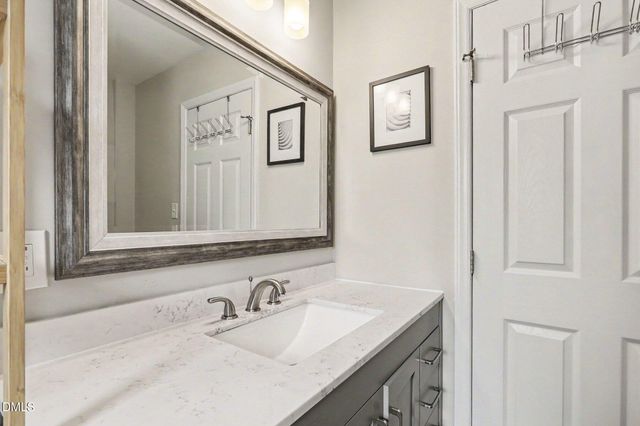 2609 Glascock Street, Raleigh, NC 27610