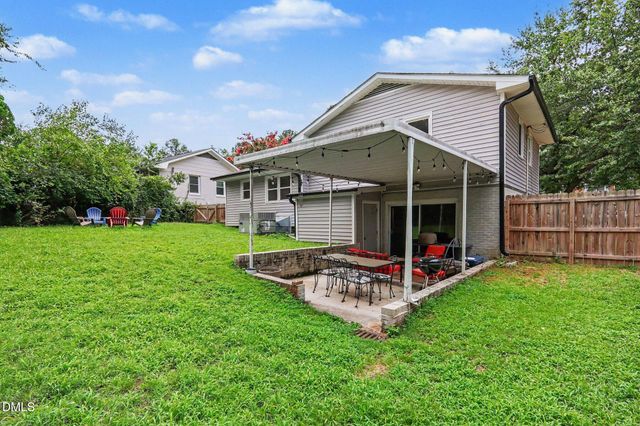 2609 Glascock Street, Raleigh, NC 27610