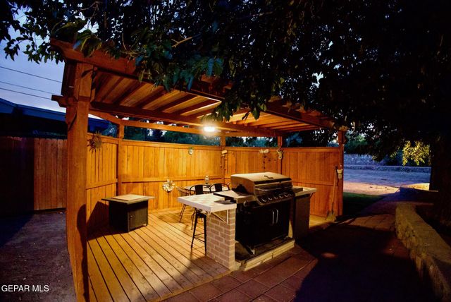 5051 Montoya Drive, El Paso, TX 79922