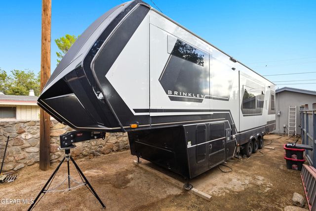 5051 Montoya Drive, El Paso, TX 79922