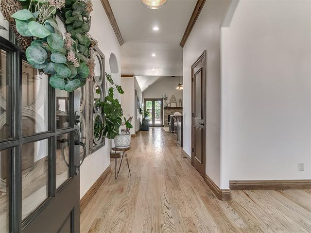 3209 Silvercliffe Court, Edmond, OK 73012