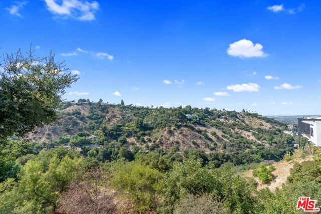 3654 Oakfield Drive, Sherman Oaks (los Angeles), CA 91423