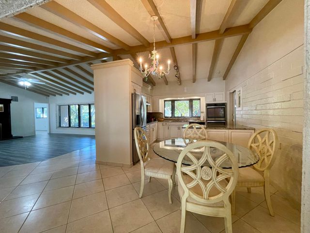 2725 NE 27th Court, Fort Lauderdale, FL 33306