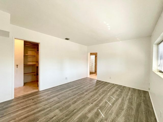 2725 NE 27th Court, Fort Lauderdale, FL 33306