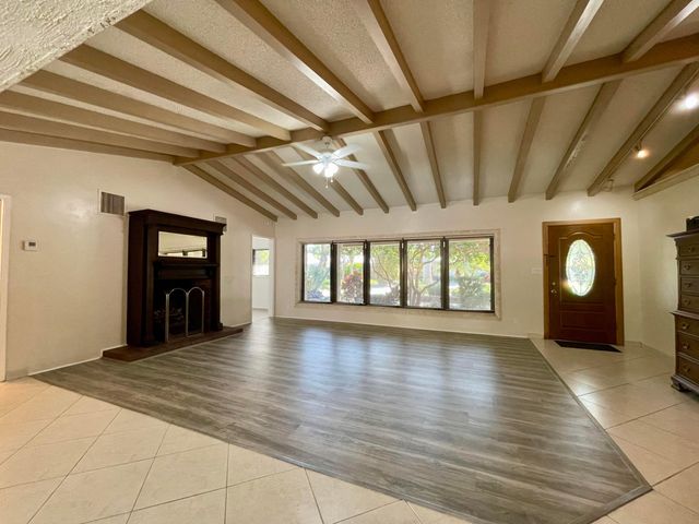 2725 NE 27th Court, Fort Lauderdale, FL 33306