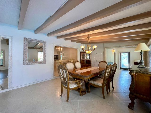 2725 NE 27th Court, Fort Lauderdale, FL 33306