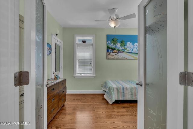 137 Riverside Drive N, Brick, NJ 08724