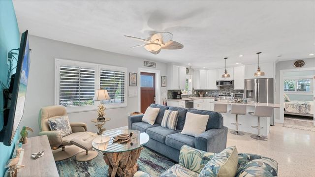 154 CRESCENT DRIVE, Anna Maria, FL 34216