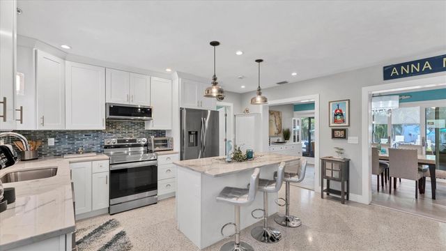 154 CRESCENT DRIVE, Anna Maria, FL 34216