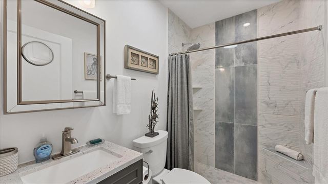 154 CRESCENT DRIVE, Anna Maria, FL 34216