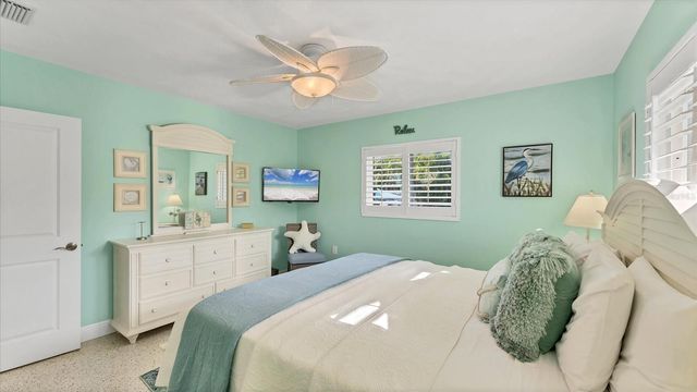 154 CRESCENT DRIVE, Anna Maria, FL 34216