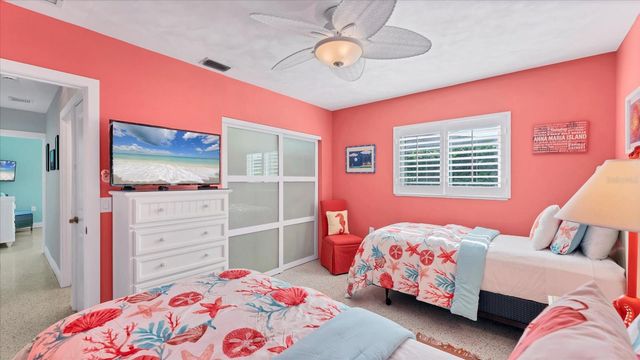 154 CRESCENT DRIVE, Anna Maria, FL 34216