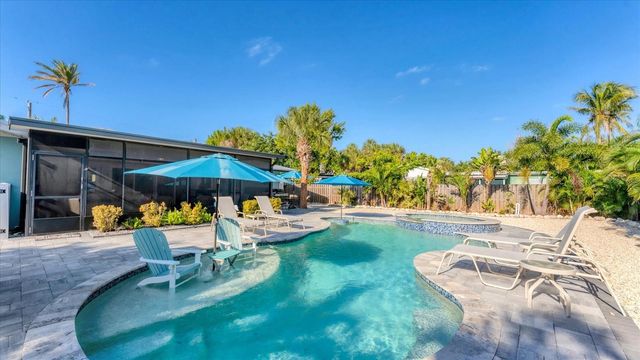 154 CRESCENT DRIVE, Anna Maria, FL 34216