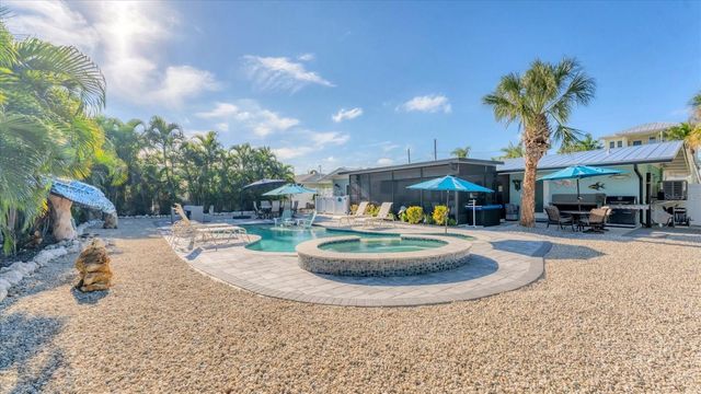 154 CRESCENT DRIVE, Anna Maria, FL 34216