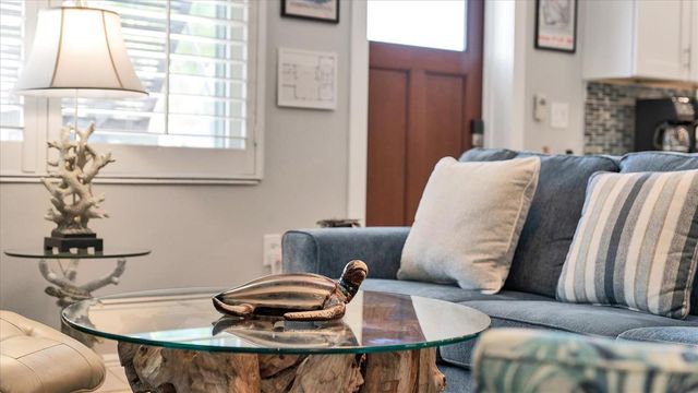 154 CRESCENT DRIVE, Anna Maria, FL 34216