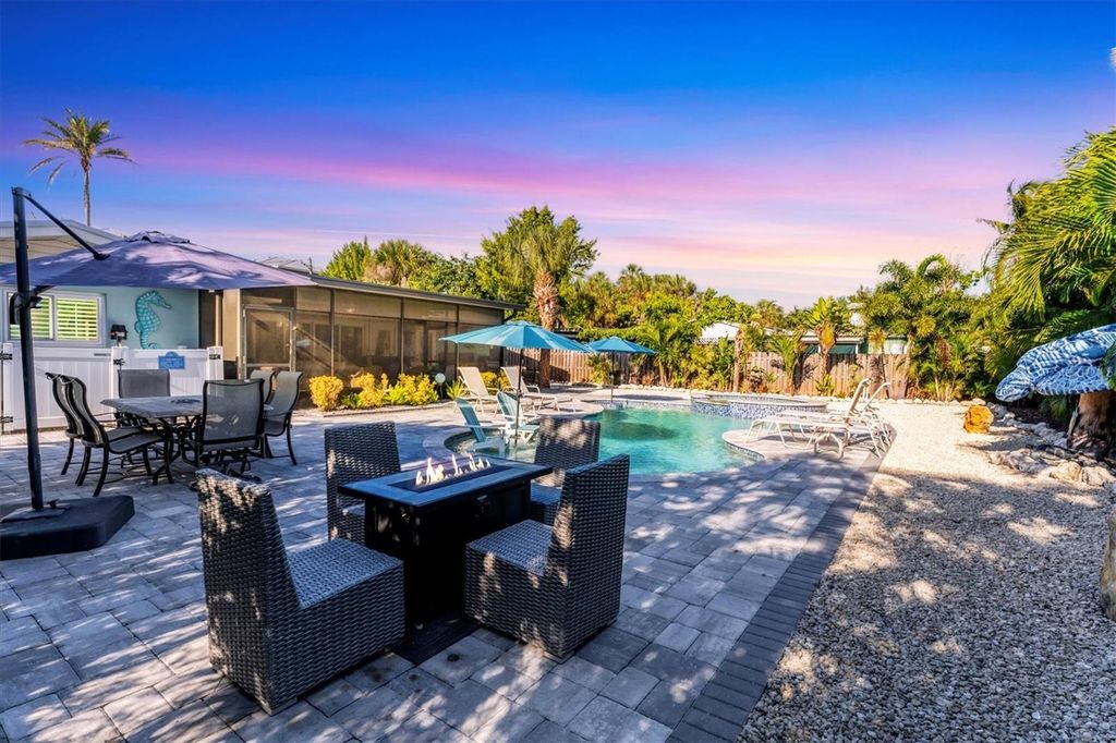 154 CRESCENT DRIVE, ANNA MARIA, FL 34216 — photo 3