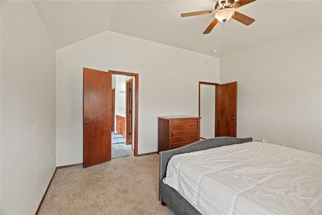 4909 Stag Horn Drive, Yukon, OK 73099