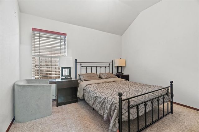 4909 Stag Horn Drive, Yukon, OK 73099