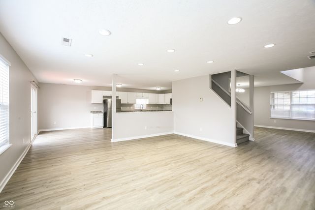 6300 E Runnymede Court, Camby, IN 46113