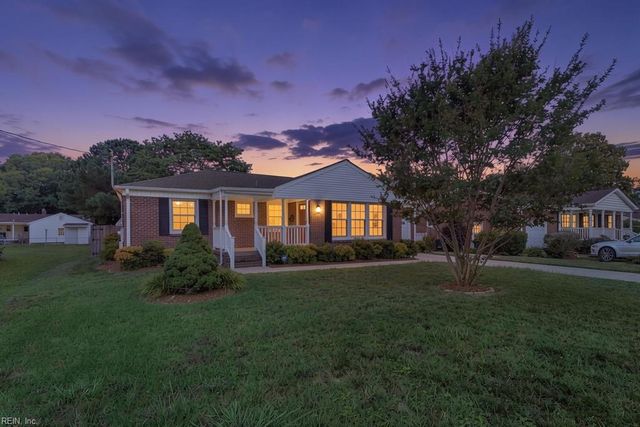 33 Saint Albans DR, Hampton, VA 23669