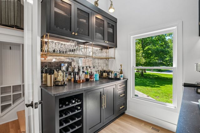 1125 Bradley Dr, Franklin, TN 37069