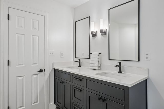 1125 Bradley Dr, Franklin, TN 37069
