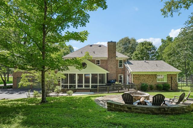 1125 Bradley Dr, Franklin, TN 37069