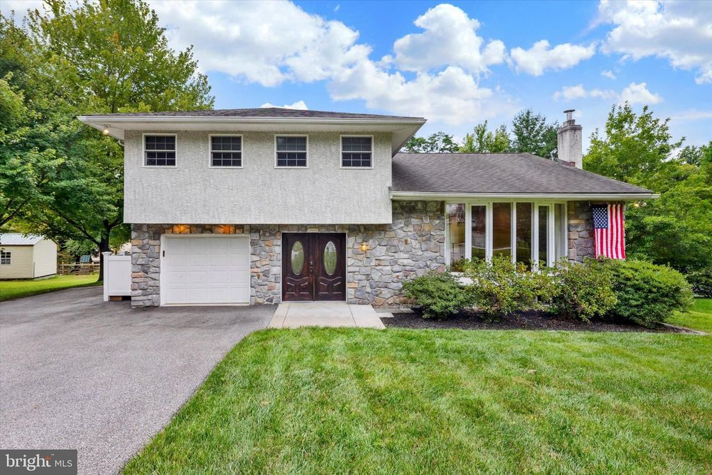 168 MANSION RD, NEWTOWN SQUARE, PA 19073 — photo 2