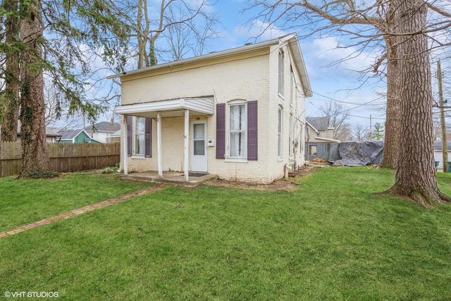 106 Elm Street, Valparaiso, IN 46383