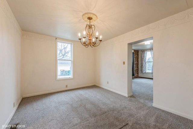 106 Elm Street, Valparaiso, IN 46383