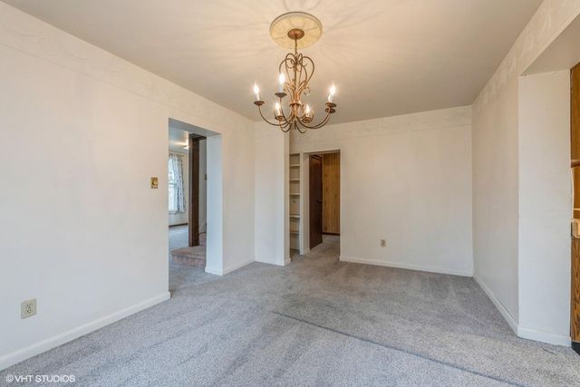 106 Elm Street, Valparaiso, IN 46383