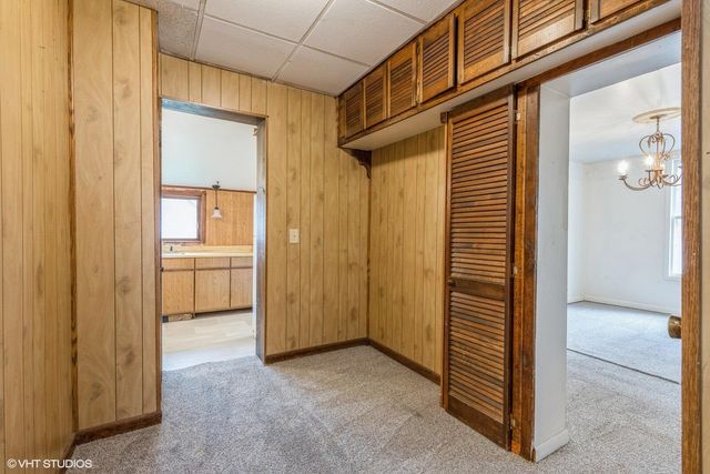 106 Elm Street, Valparaiso, IN 46383
