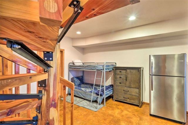 1627 Mundell Road, Eureka Springs, AR 72631