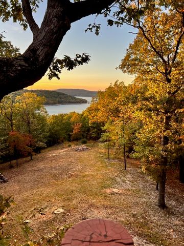 1627 Mundell Road, Eureka Springs, AR 72631