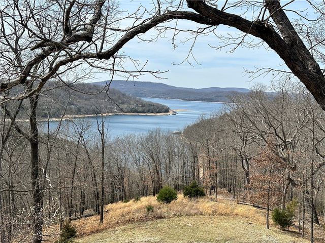 1627 Mundell Road, Eureka Springs, AR 72631